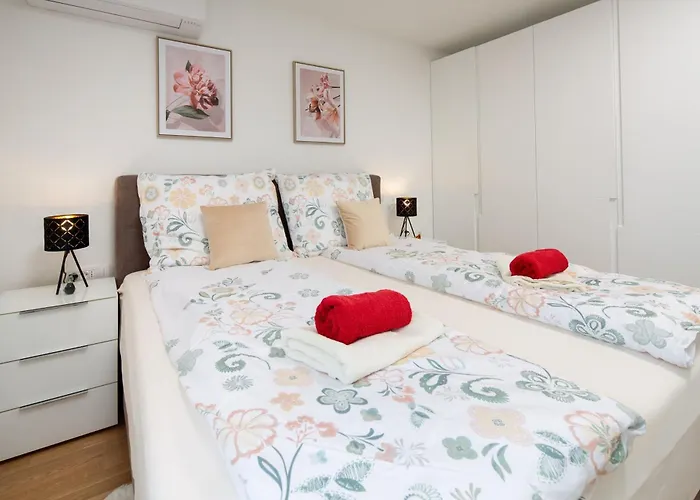 With Parking Space - 23861 * Opatija